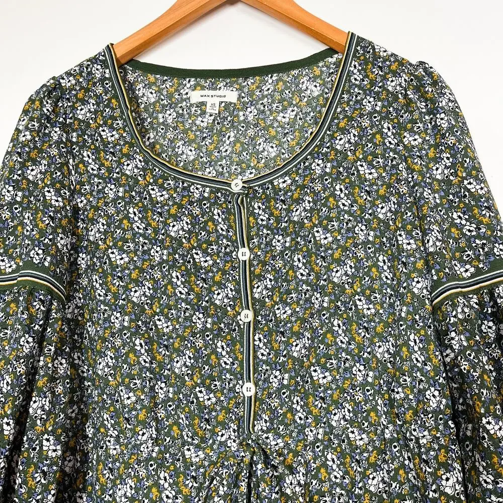 Max Studio Tiered Floral Long Sleeves‎ Dress Sz XS Relaxed Fit Green Multicolor